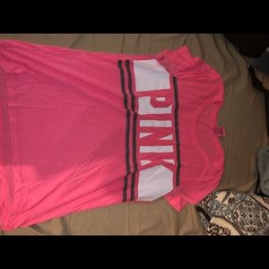 hot pink vs pink tshirt